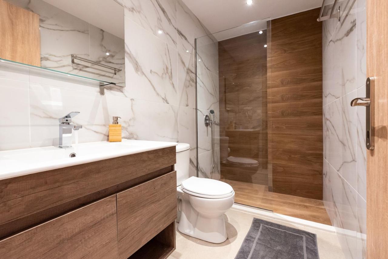 Mini Suites Near Athen'S Airport Free Shuttle From And To Athen'S Airport สปาตา ภายนอก รูปภาพ
